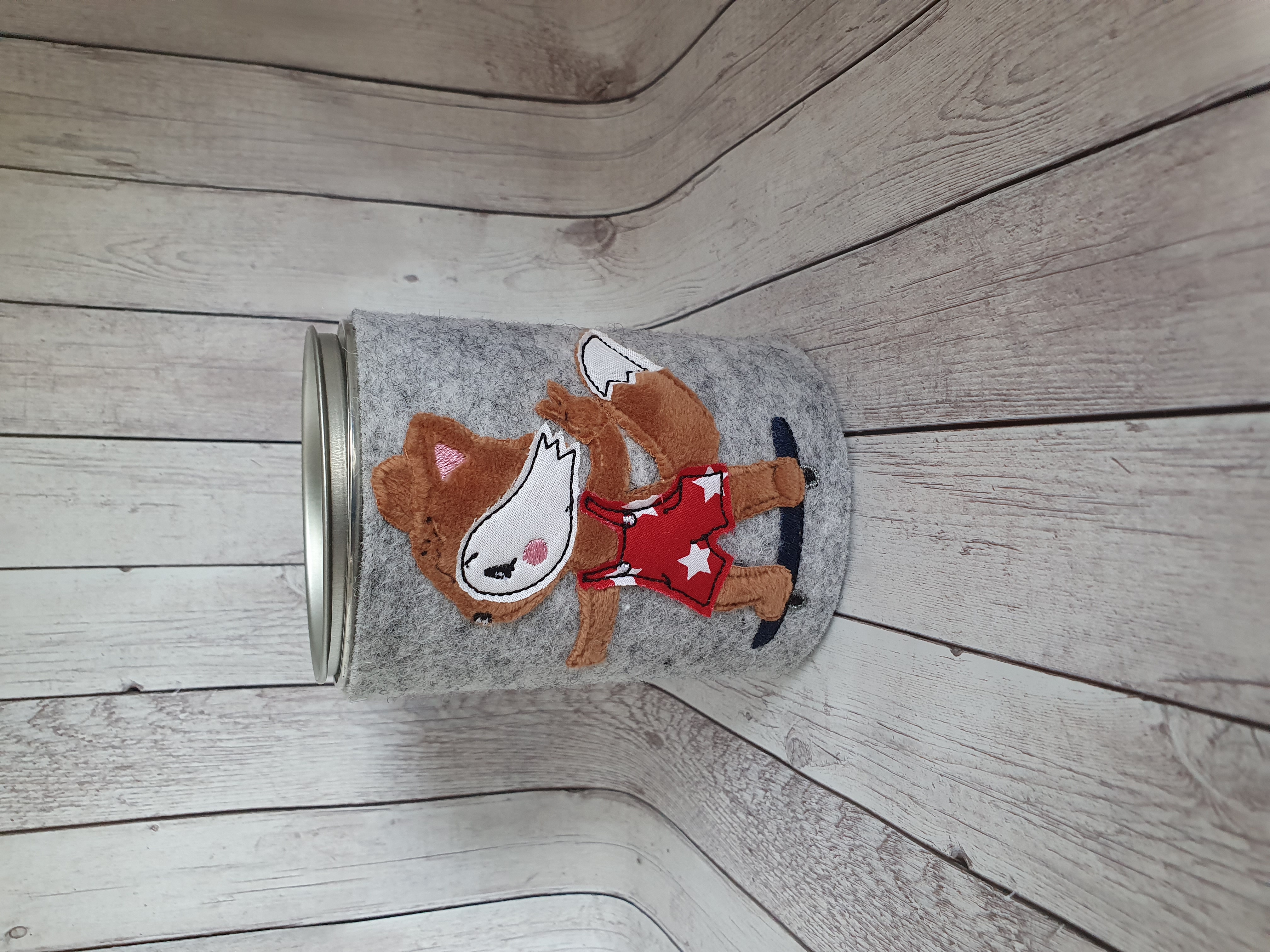 Spardose - Name + Fuchs auf Skateboard
