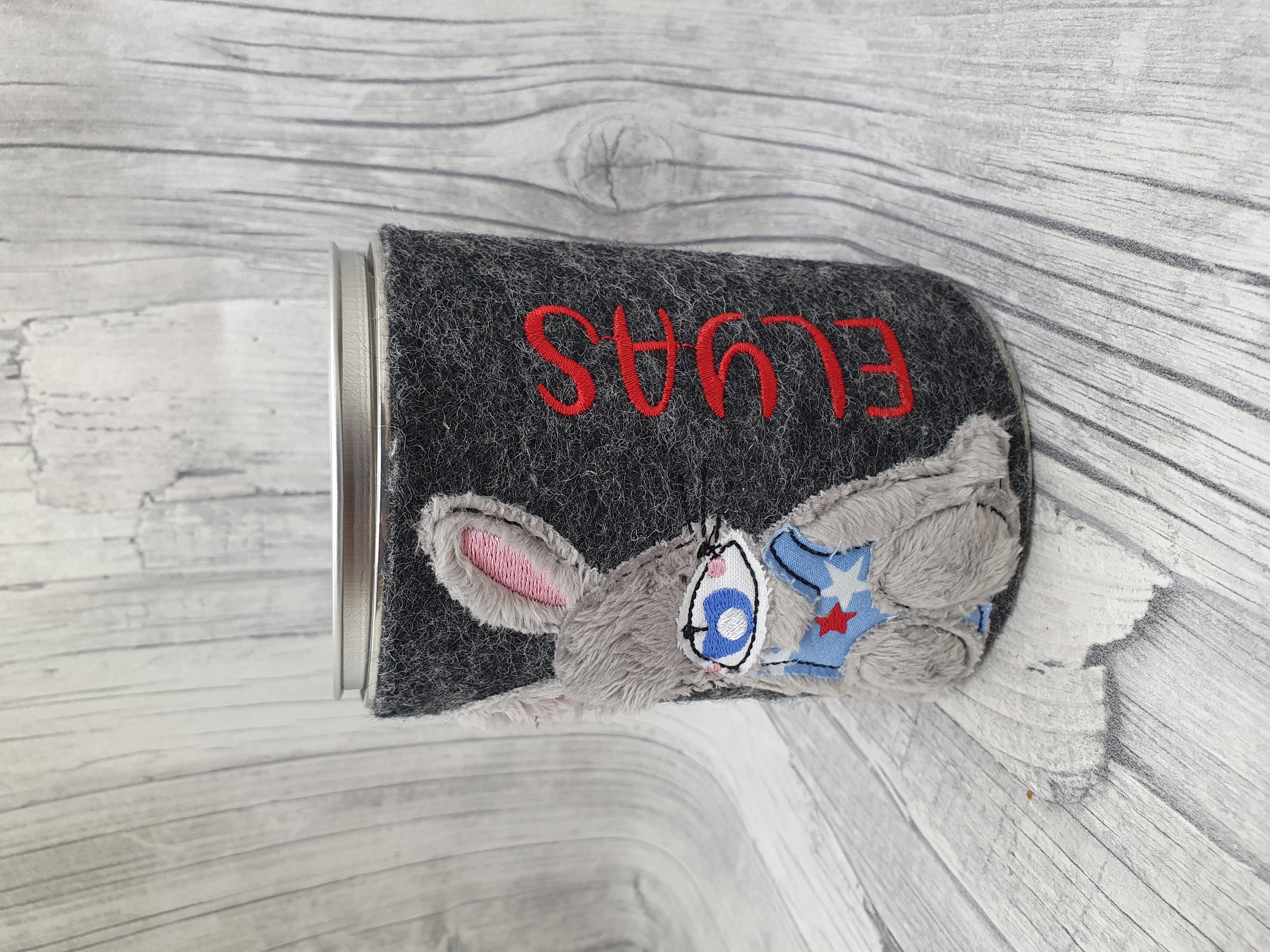 Spardose - Hasenbaby Junge mit Schnuller + Name - Wollfilz bestickt 