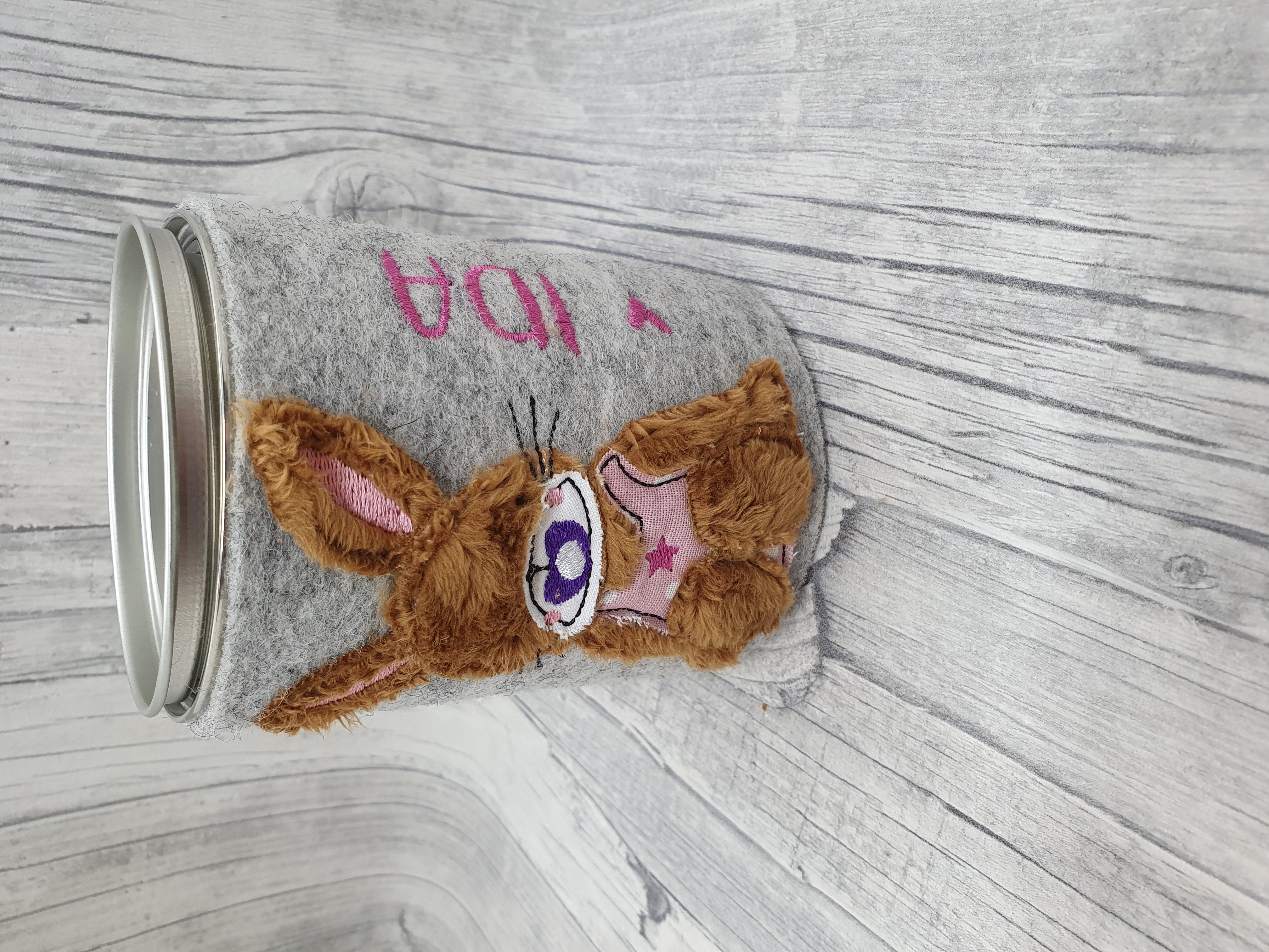 Spardose  Hasenbaby mit Schnuller + Name, Wollfilz bestickt